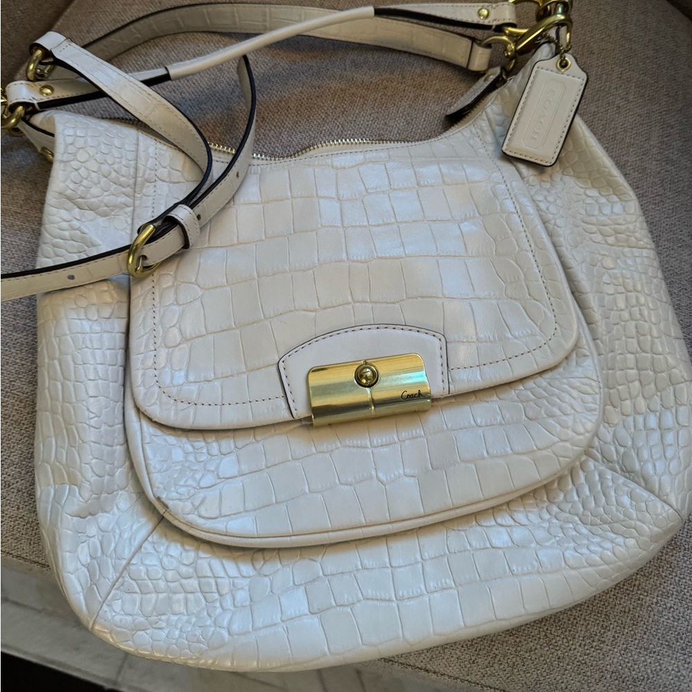 COACH KRISTEN CROSSBODY HOBO BAG